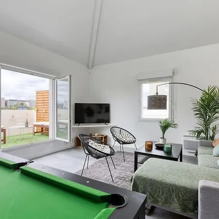 Premium Flat 6 People With Billard And Terrace Stade De France Saint-Denis (Seine-Saint-Denis)